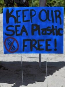 keep out sea plastic free